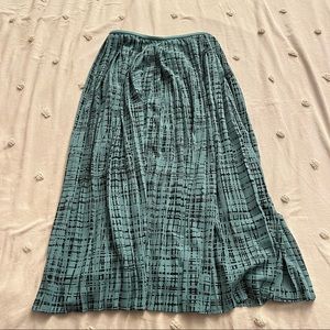 Banana Republic midi skirt - used